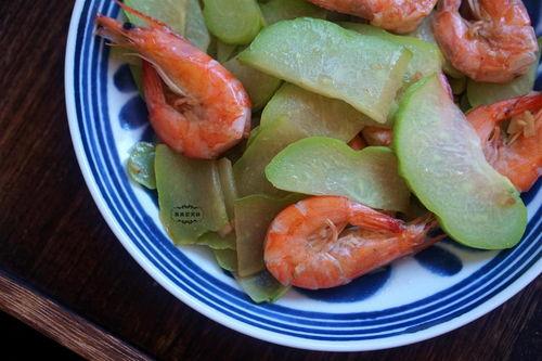 昆明今日鲜瓜价,夏日炎炎，瓜果飘香，价格如何？