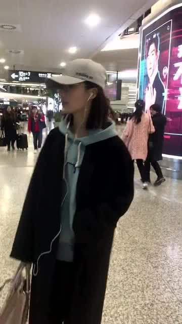 明星网红现场实拍图,明星风采瞬间捕捉