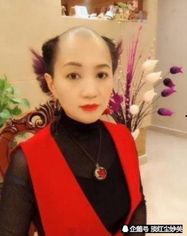 明星网红秃头假发是谁,揭秘网红秃头假发背后的明星制造者