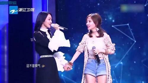 明星网红同唱的歌叫什么,揭秘明星网红合唱神曲背后的故事