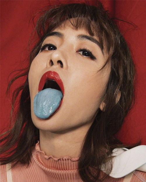 色盲明星网红有哪些名字,揭秘那些色彩世界中的独特魅力