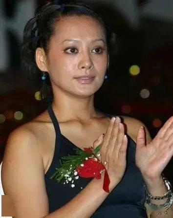 明星网红大鸭子图片高清,高清美图下的时尚魅力