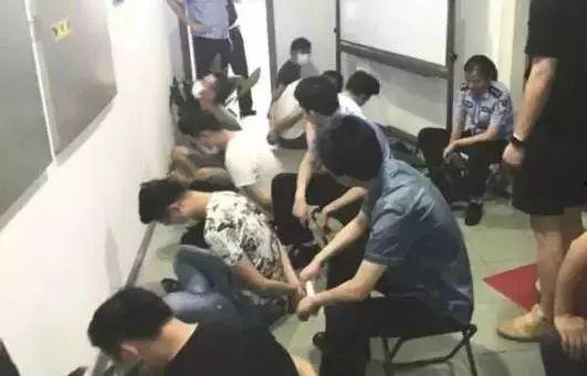 吃瓜黑团伙完整版,一场网络舆论的狂欢与反思