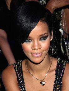 假睫毛明星网红有哪些,假睫毛界的明星网红大盘点