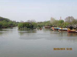 今日瓜洲一水间下一句,千古风流人物